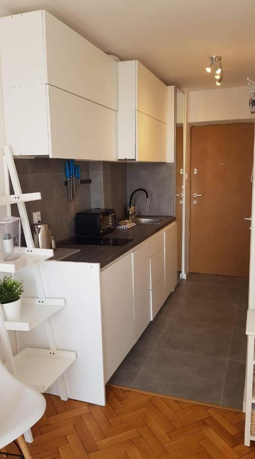 ורשה Apartament Plac Trzech Krzyzy מראה חיצוני תמונה