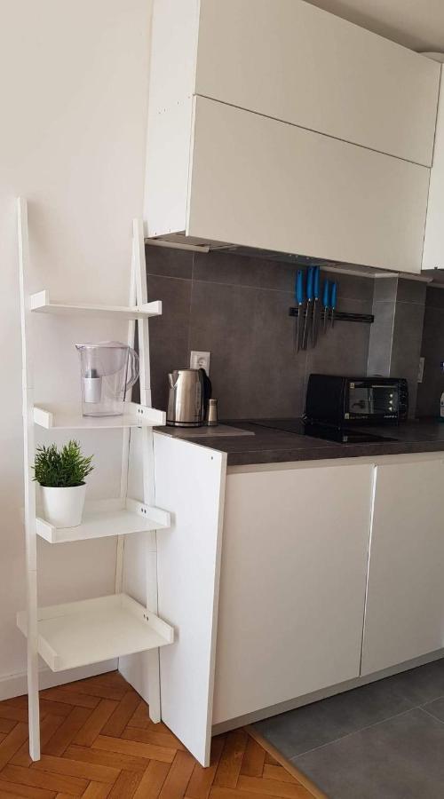 ורשה Apartament Plac Trzech Krzyzy מראה חיצוני תמונה